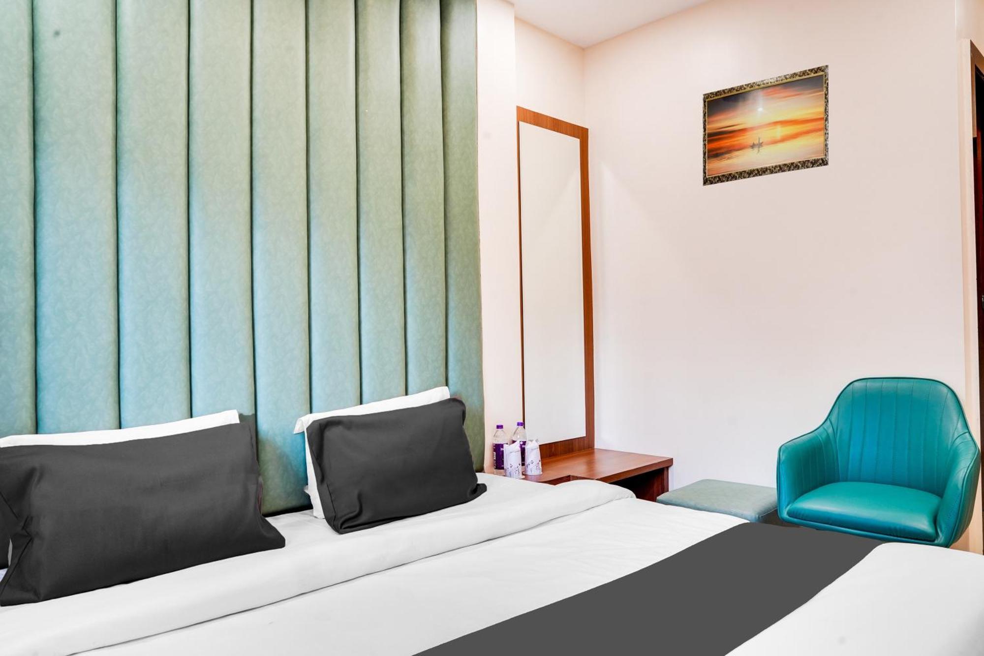 Hotel O Anjaney Palace โบปาล ภายนอก รูปภาพ